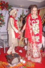 Magda &  Abhishek   irani , son of  Feeroz irani at Gujarati actor Feroz Irani_s son wedding in Malad on 28th JAn 2012 (3).jpg
